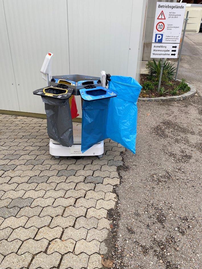 Müllsammel-Roboter-Voll-bestückt-Alpha11